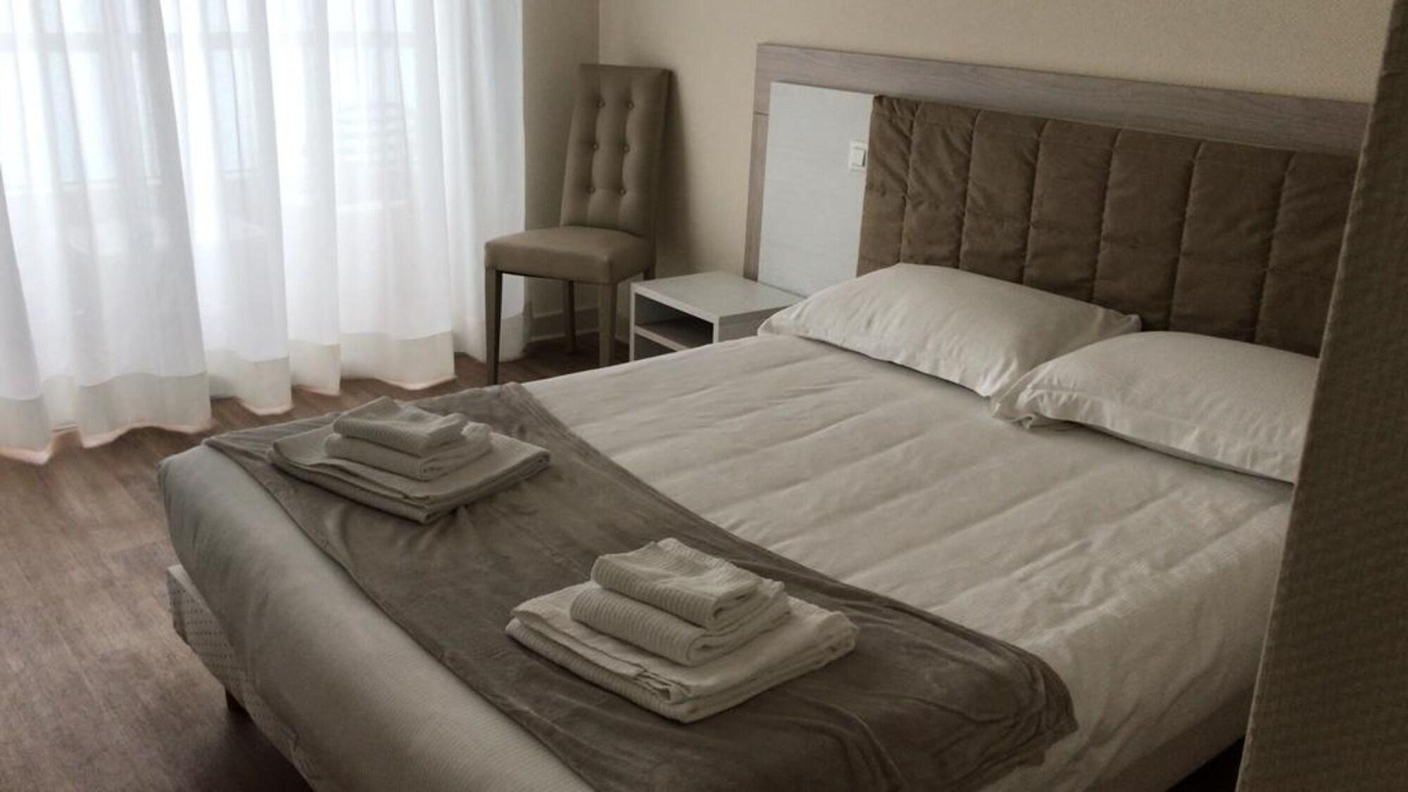 Hotel Le Dauphin 3*